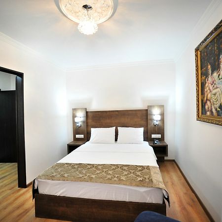Rk City Hotel Tbilisi Bagian luar foto