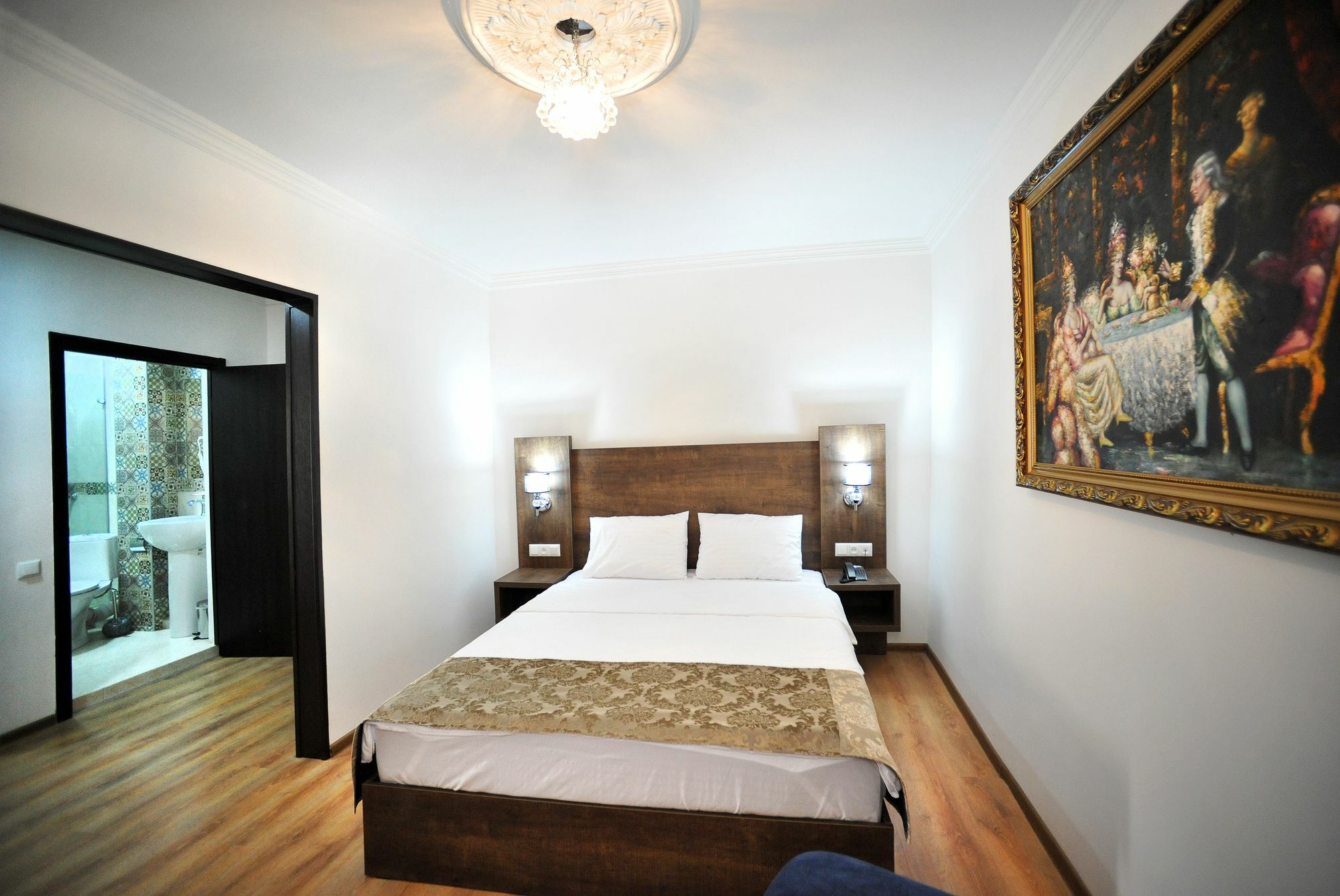 Rk City Hotel Tbilisi Bagian luar foto